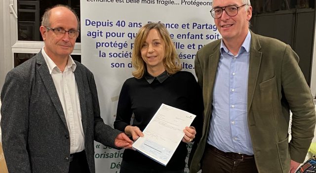 Visuel SPIE Nucléaire transforme ses cadeaux de fin d’année en don pour Enfance et Partage