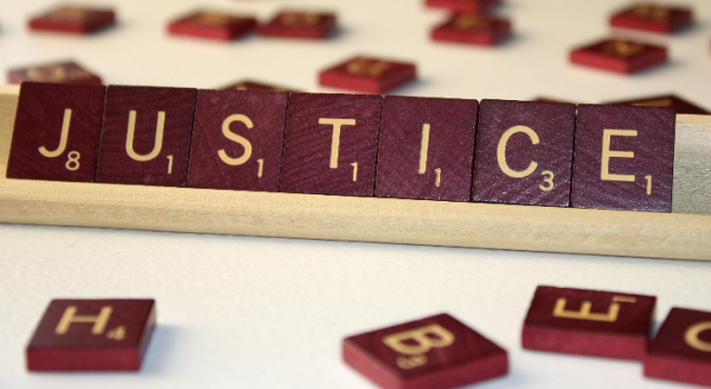 Visuel Le procès de Bernard Preynat, ancien prêtre poursuivi pour agressions sexuelles sur des scouts s&rsquo;est achevé.  Délibéré le 16 mars 2020.